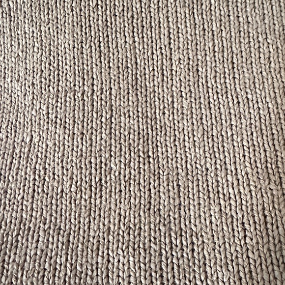 ZARA | Khaki Green Button-Up Cropped Cardigan with Contrast Topstitching - Picture 6 of 11